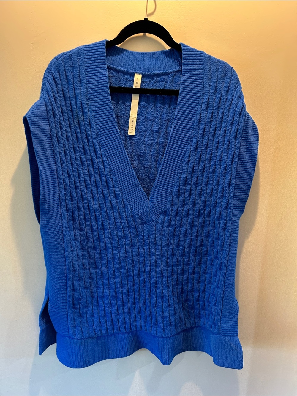 Lululemon Oversized V-Neck Cable Knit Sweater Vest - Blue